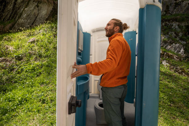 Best Porta potty cleaning services  in Grove City, FL